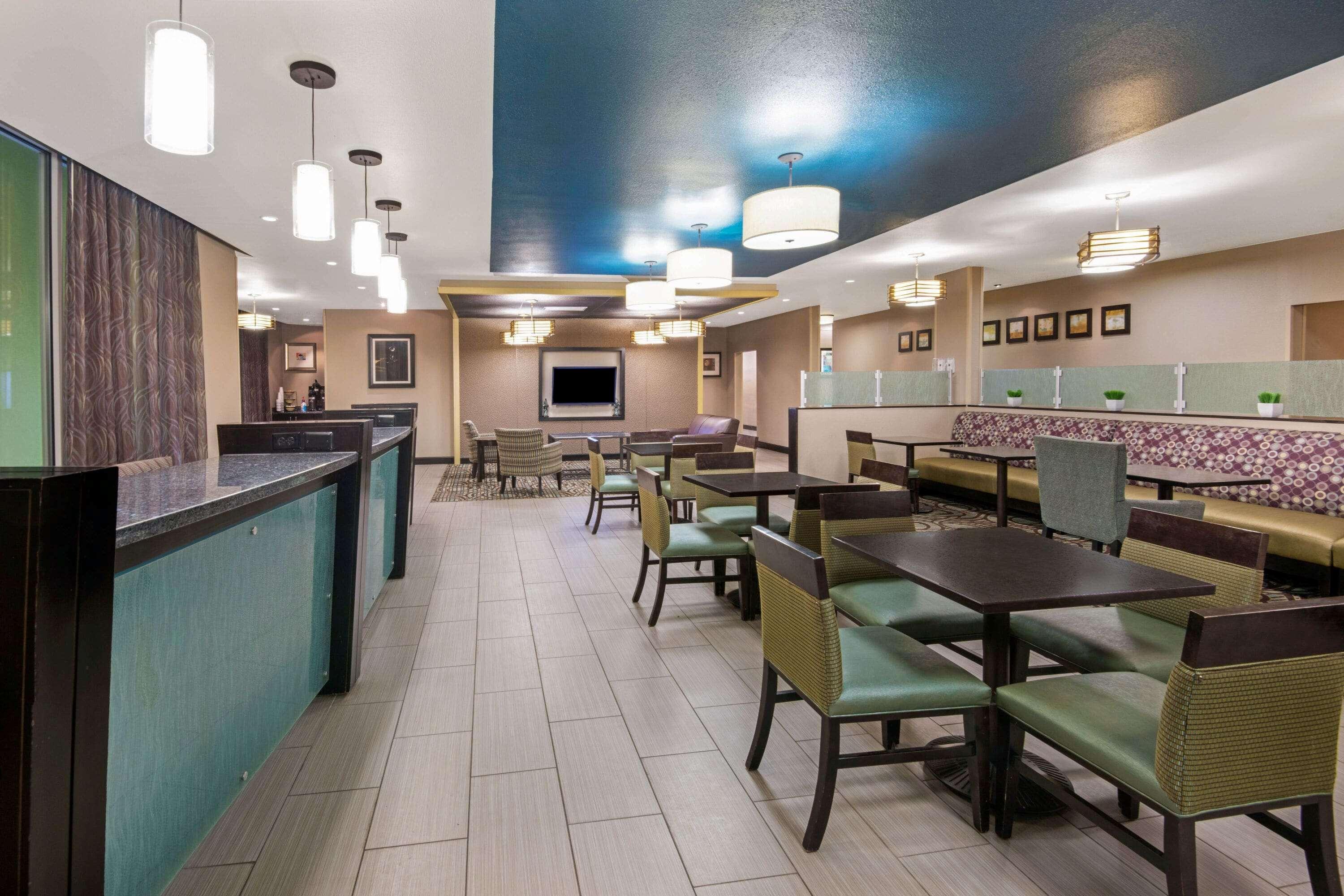 La Quinta Inn & Suites By Wyndham Durant Eksteriør billede