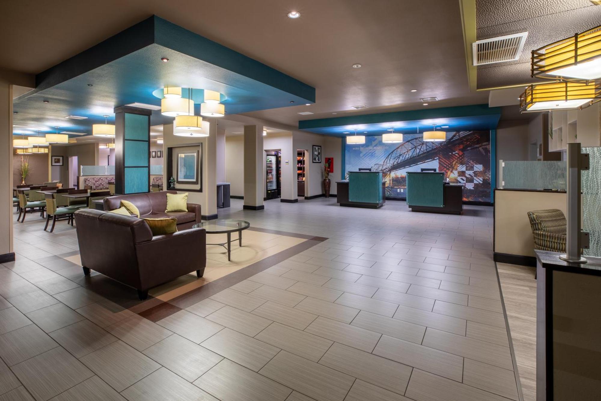 La Quinta Inn & Suites By Wyndham Durant Eksteriør billede